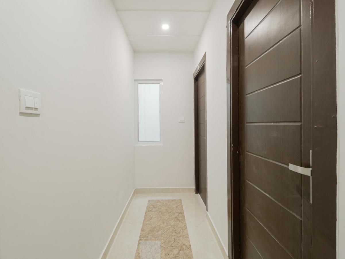Oyo Townhouse 853 Hotel The Royal Aroma Haridwār Exteriör bild