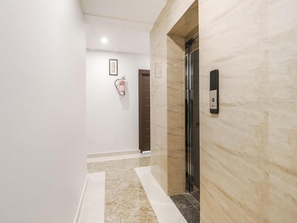 Oyo Townhouse 853 Hotel The Royal Aroma Haridwār Exteriör bild